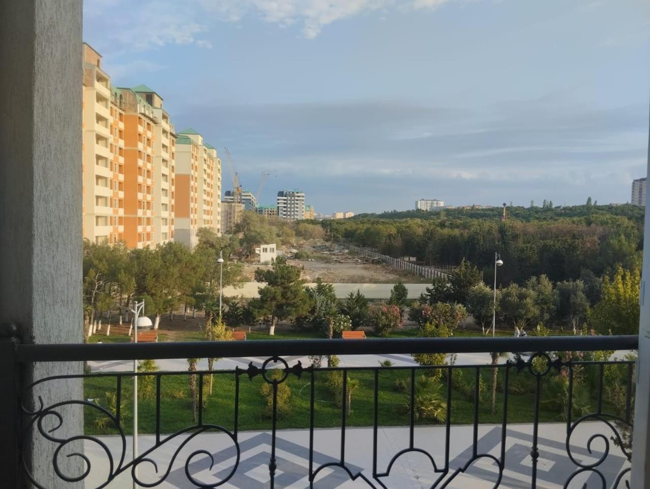 Levent Beach City Apartamento Sumqayyt Exterior foto